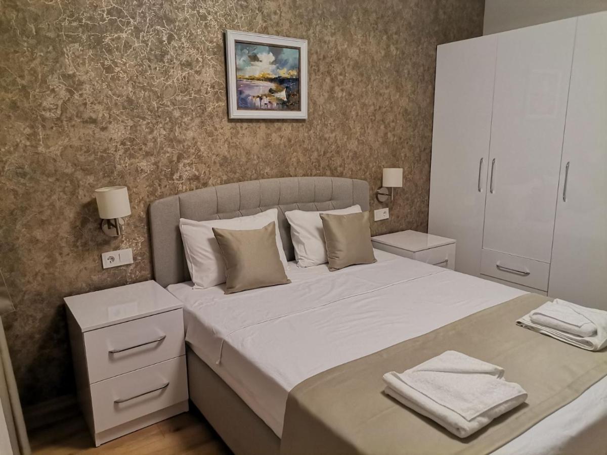 Family Boutique Residence-Free Parking Veliko Turnovo Bagian luar foto