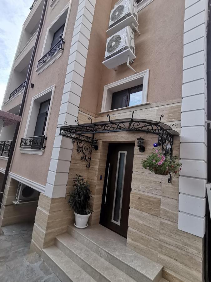 Family Boutique Residence-Free Parking Veliko Turnovo Bagian luar foto