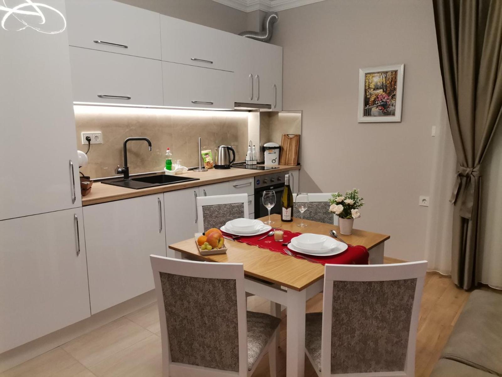 Family Boutique Residence-Free Parking Veliko Turnovo Bagian luar foto